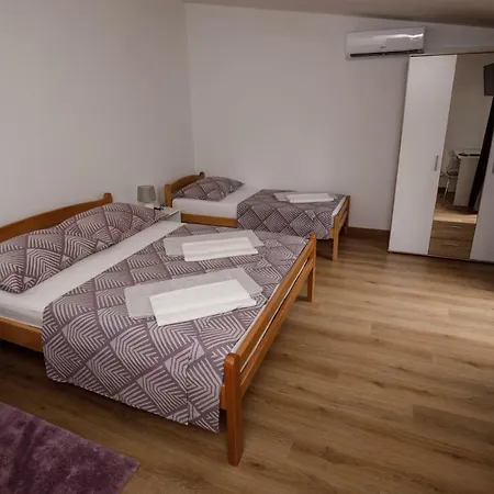 Gasthuis Prenociste Kastel Knin