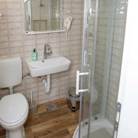 Prenociste Kastel Guest house