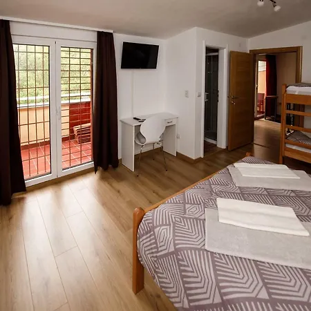 Prenociste Kastel Gasthuis